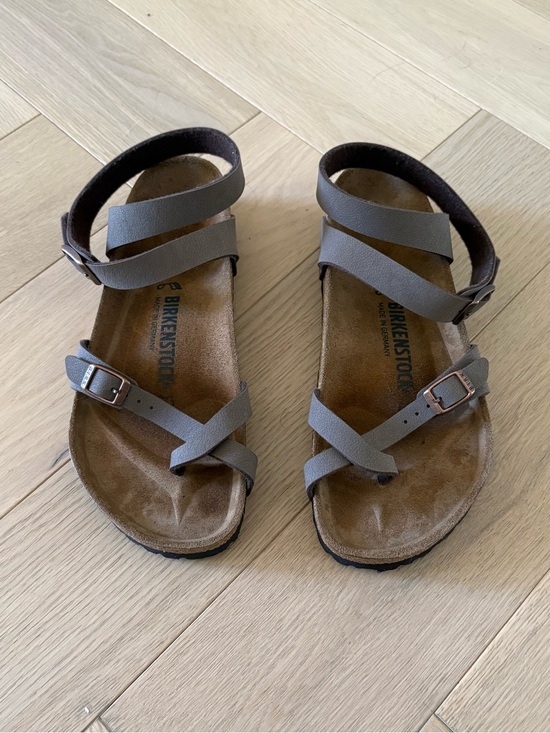 Birkenstock Shoes - NEW Birkenstock Yara Sandals Ankle Strap Mocha Brown Womens Sz 39 US 8-8.5